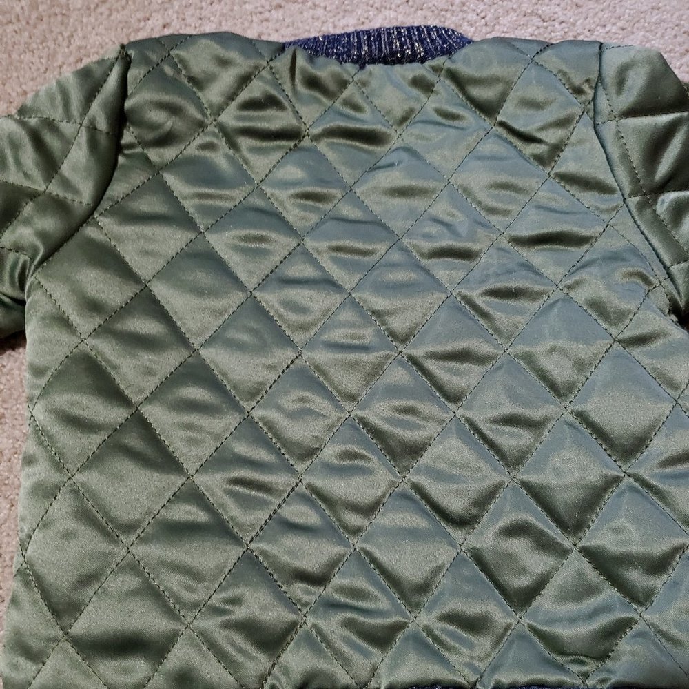 Girls Jacket, 18 months, zippered, quilted satin with embroidered design. - Picture 4 of 6